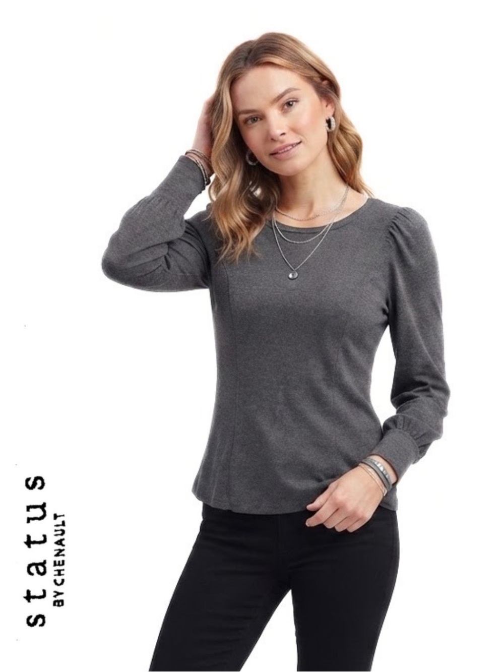 Knit Sleeve Pullover 
STATUS By Chenault • 
Women’s Marled Knit Puffed Sleeves